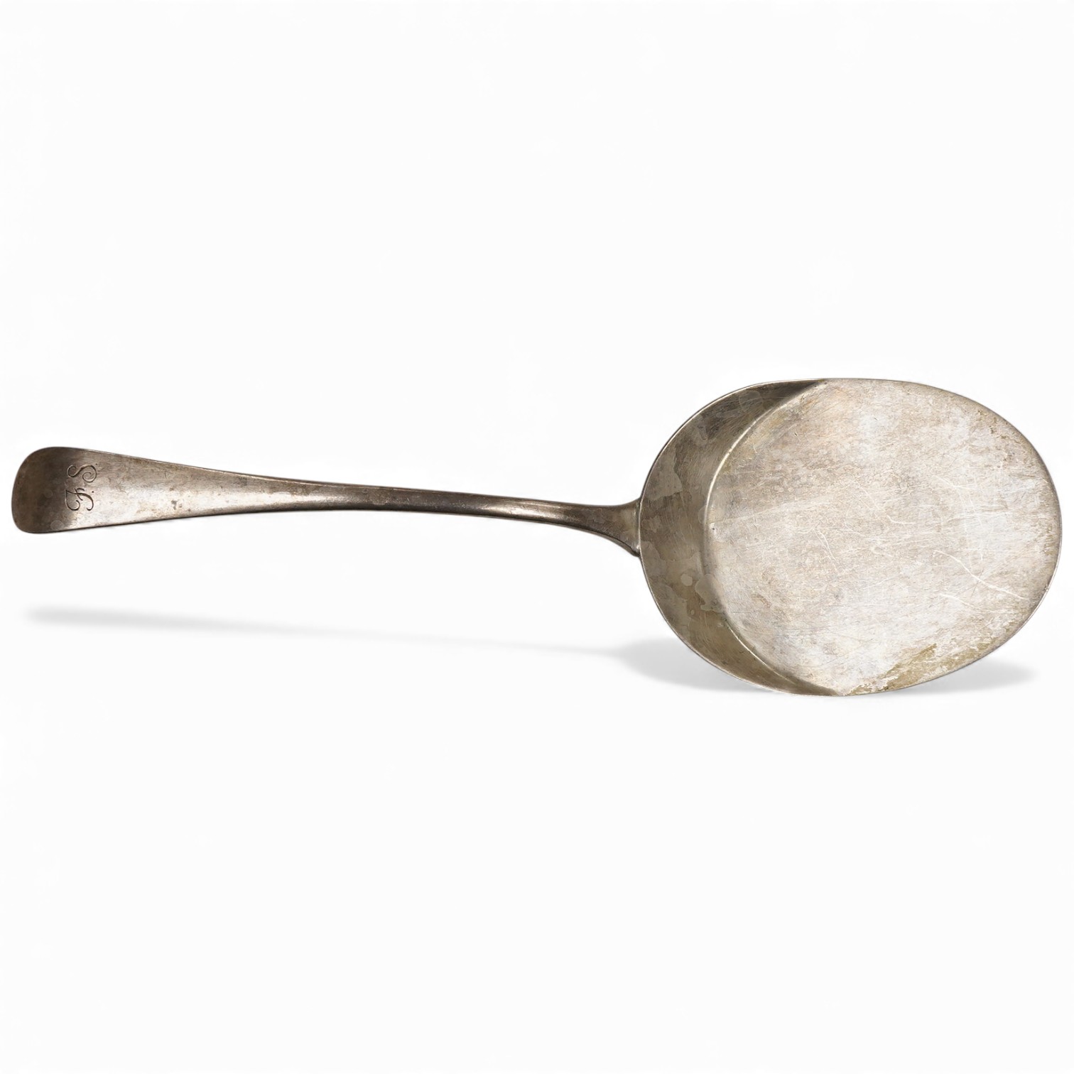 A George V silver cake server by Asprey & Co, London, 1914, 22.7cm, 96 grams.